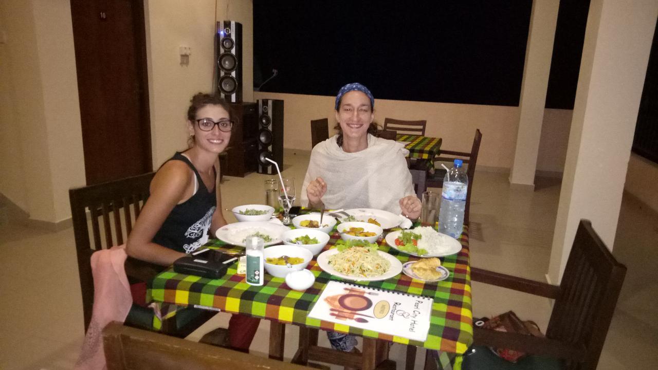 טיסמהרמה Pearl City Hotel מראה חיצוני תמונה