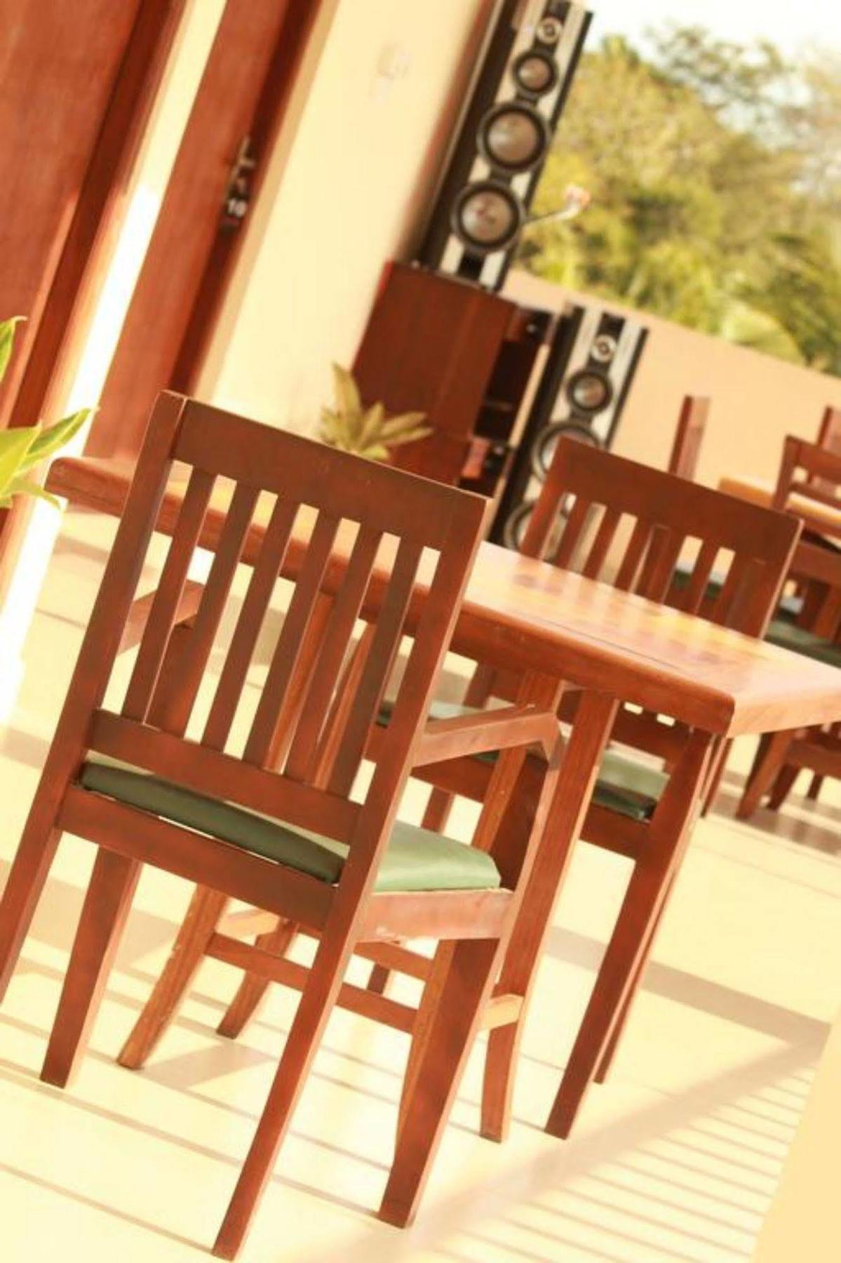 טיסמהרמה Pearl City Hotel מראה חיצוני תמונה