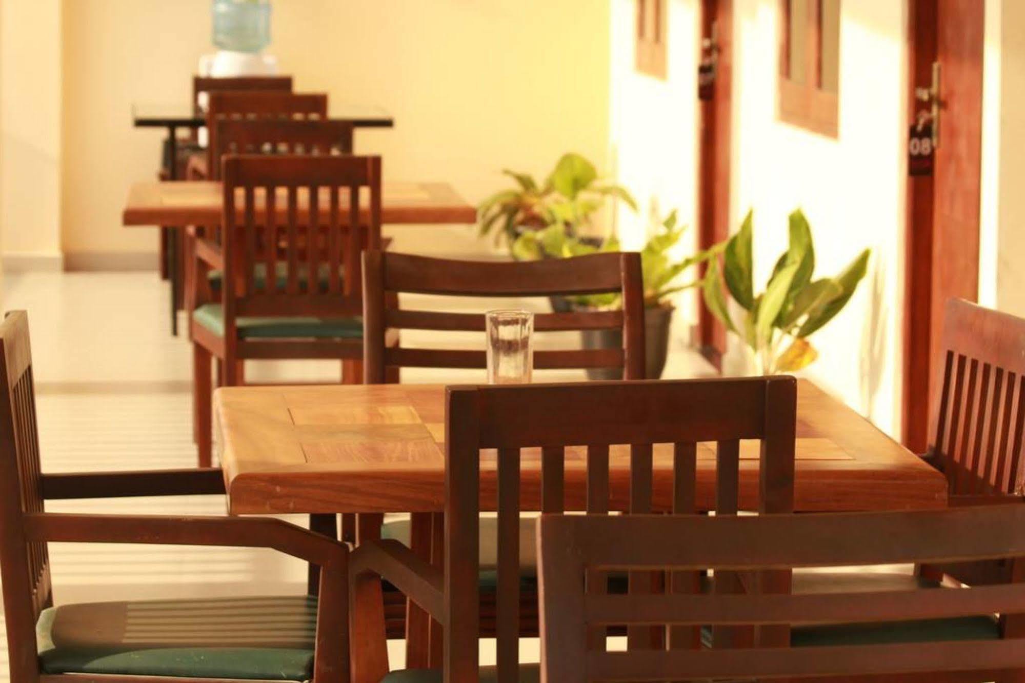 טיסמהרמה Pearl City Hotel מראה חיצוני תמונה
